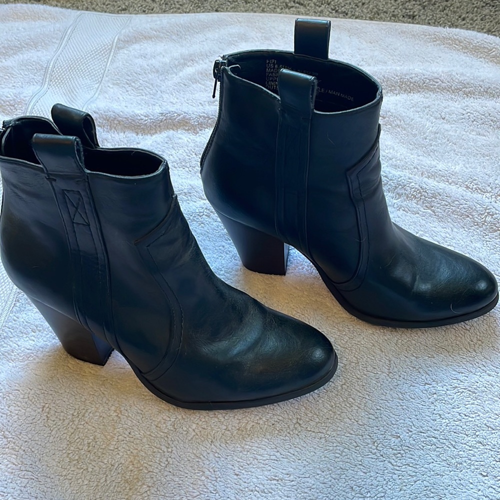 Ladies Black Booties